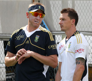 South Africa bowling coach Alan Donald returns home