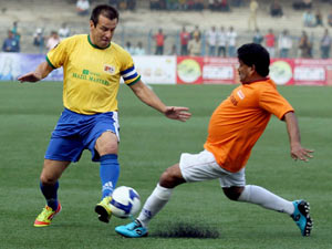 Brazil's former World Cuppers dazzle fans in Kolkata