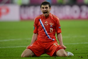 Euro 2012: Russia's Berezutsky hails Alan Dzagoev's injury recovery
