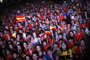 Euro 2012: Russia and Spain fined over racist fans