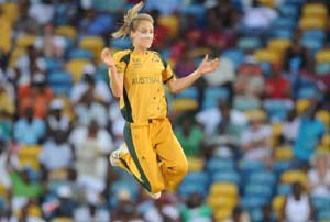 Ellyse Perry undergoes surgery on injured ankle