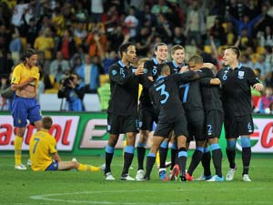 Euro 2012: Chinese fan dies after watching football for 11 nights