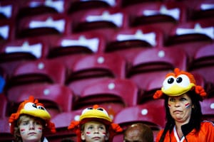 10,000 Euro 2012 tickets unsold in Ukraine 10,000 Euro 2012 tickets unsold in Ukraine
