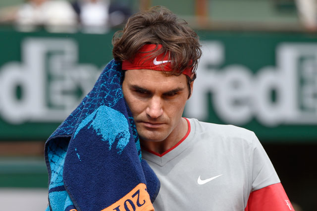 Roger Federer Battling History as Age Takes Its Toll