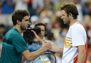 Mardy Fish beats Evgeny Donskoy in first round of Winston-Salem Open