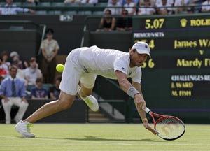 Wimbledon 2012: Mardy Fish holds on to beat James Ward in 5 sets