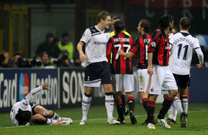 Redknapp blasts Flamini over leg-breaker