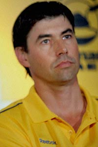 Badrinath, Hussey lay platform for Dhoni to attack: Fleming