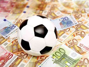 Interpol urges arrest of Singapore 'football match-fixer'