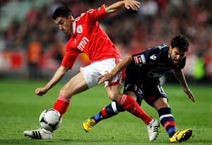 Benfica ends Braga's run as leader with win