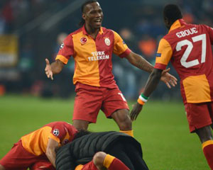 UEFA Champions League: Galatasaray knock out Schalke to reach quarters
