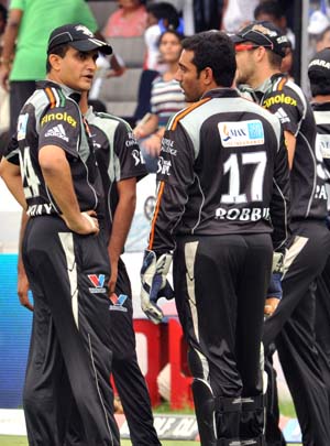 Dada's innings sparks war of words online