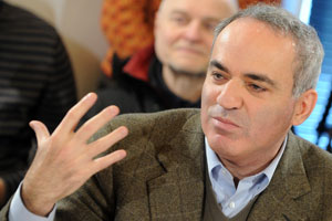 Chess great Garry Kasparov faces jail for biting cop