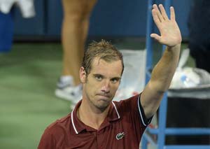 US Open 2013: Richard Gasquet beats Raonic to reach last eight
