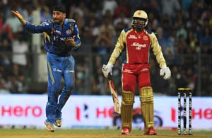 IPL 5: Chris Gayle earns orange cap as Bangalore thrash Mumbai