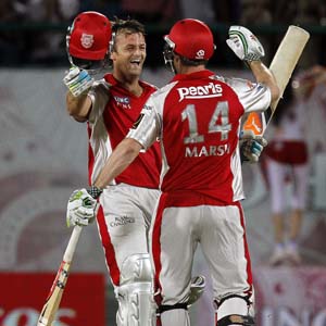 Gilchrist, Marsh set up Punjab's 111-run win over RCB