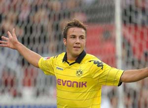 Mario Goetze to make debut for Bayern Munich in Hungary