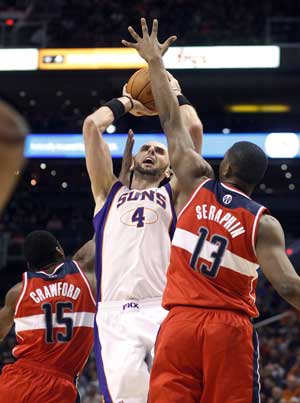 Gortat, Nash, Frye lead Suns over Wizards 104-88