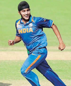 IPL spot-fixing scandal: BCCI suspends Rajasthan Royals spinner Harmeet Singh pending inquiry