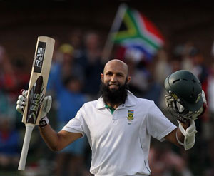 Hashim Amla's ton guides South Africa as New Zealand attack falls away