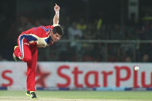 IPL 2013: 'Bowling can be Royal Challengers Bangalore's doom as playoffs beckon'
