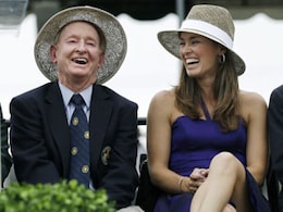 Martina Hingis, Thelma Coyne Long inducted into Tennis Hall of Fame Martina Hingis, Thelma Coyne Long inducted into Tennis Hall of Fame