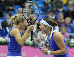 Czech doubles duo seal Fed Cup victory