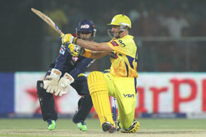 IPL 6: Michael Hussey, Mohit Sharma help Chennai rout Delhi by 86 runs