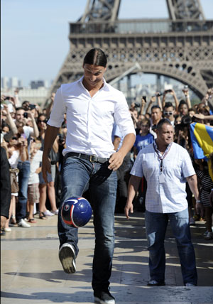 Uproar in France over Ibrahimovic's 'indecent' salary