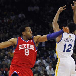 76ers overcome slow start, roll past Warriors