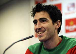 Injured Andoni Iraola set to miss Euro 2012: Report