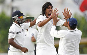 Sometimes Indian bowlers get unwarranted criticism: Bowling coach Joe Dawes