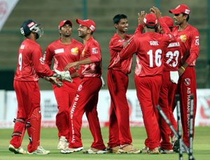 Eagles crash after Abbas ton propels Jain University