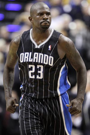 Magic shock Pacers 81-77 in Game 1
