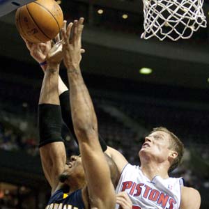 Pistons beat Pacers, end Lawrence Frank's 20-game skid