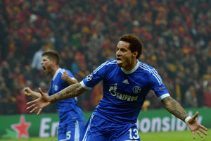 Jermaine Jones' strike earns Schalke draw at Galatasaray