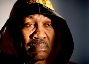 Boxing legend Joe Frazier loses battle with liver cancer
