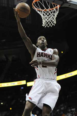 Hawks rally from 18 down, beat Timberwolves 93-91