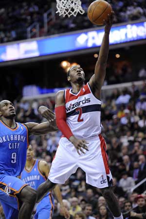 Wall, Young help Wizards break Thunder streak