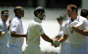 South Africa crash Ricky Ponting's farewell party with big win over Australia