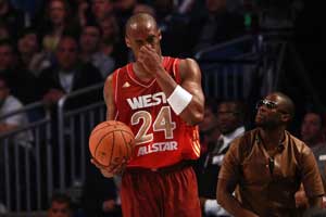 All-star Bryant suffers broken nose