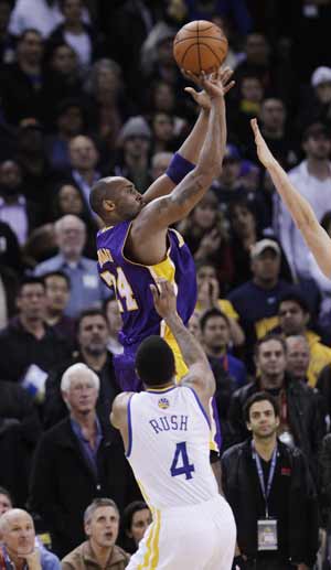 Lakers beat Warriors 104-101