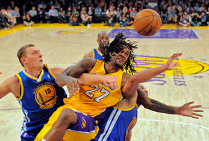 Los Angeles Lakers down Golden State Warriors 101-77
