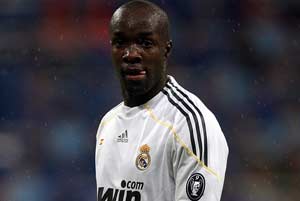 France's Lassana Diarra leaves struggling Anzhi Makhachkala