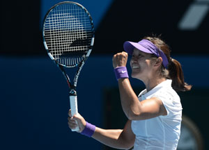 Li Na warms up for Wimbledon with first win on grass