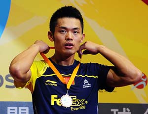 'Super Dan' coasts to Hong Kong title