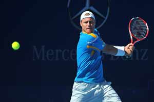 Lleyton Hewitt crashes out of China Open