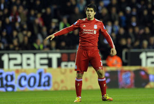 Suarez apology 'lamentable' says anti-racism chief
