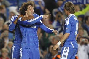 Chelsea duo in race for Champions League final
