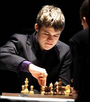 Magnus Carlsen heads to Chennai, ahead of FIDE World Chess Championship